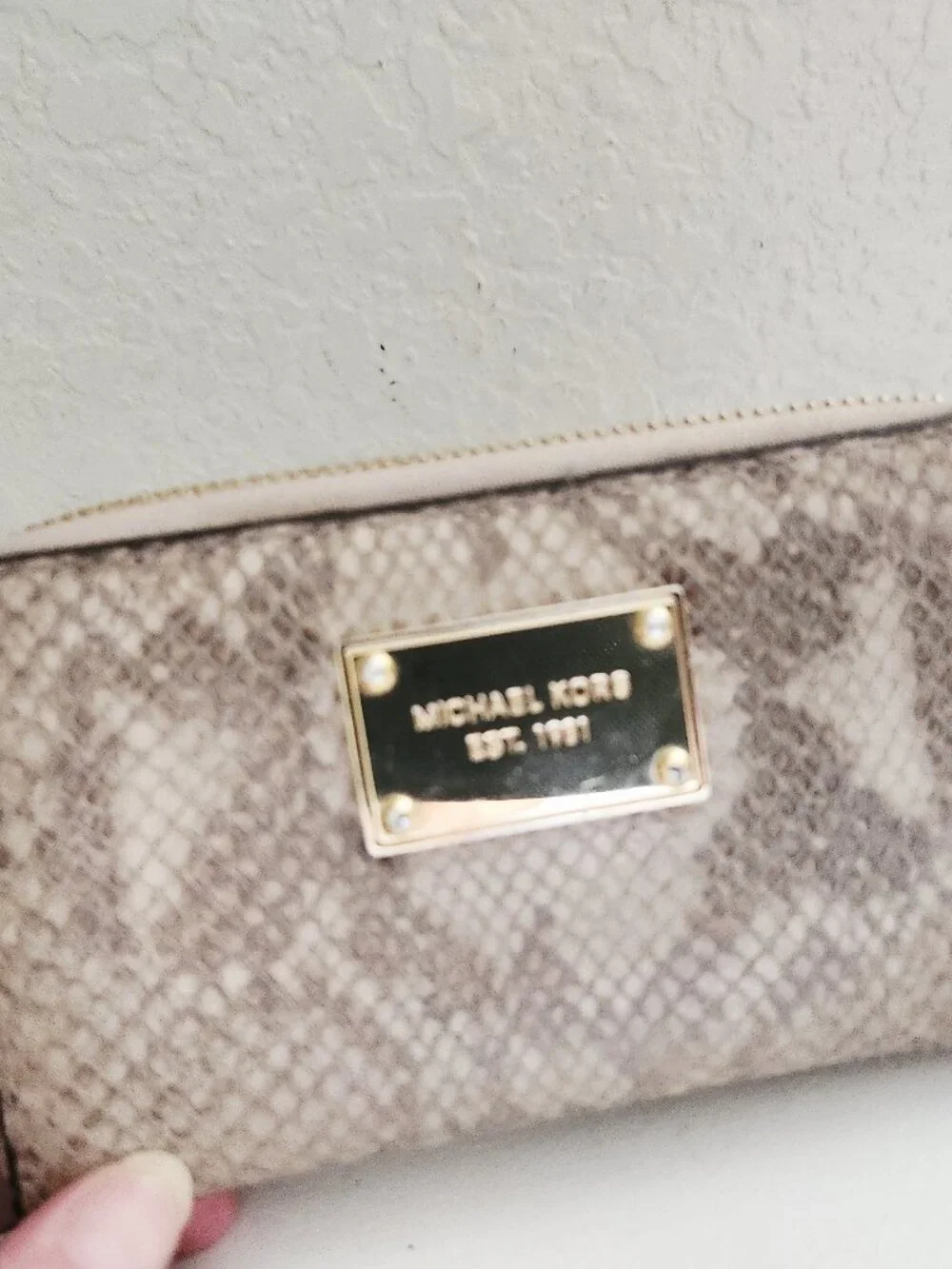 Euc Michael Kors Snakeskin Zipper Wallet